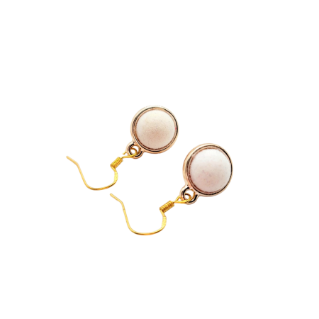 EARRINGS WITH WHITE PON PON